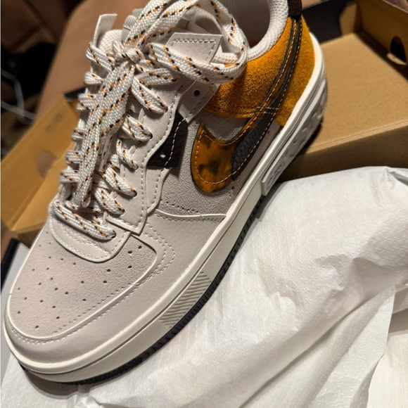 Nike Air Force 1 Fontanka WM - Picture 1 of 4